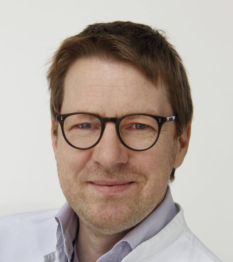 Prof. Dr. med. Christoph Schmaderer. Foto: Michael Stobrawe / Klinikum rechts...