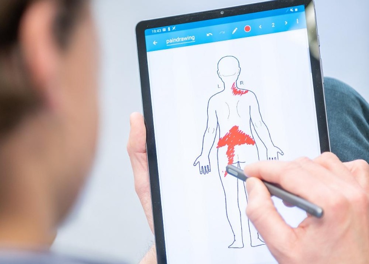 Wo sitzt der Schmerz? In der Studienambulanz für Klinische Schmerzforschung...