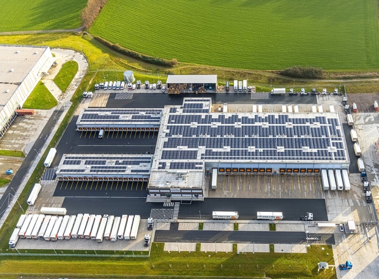 Fast 100 Prozent seines Stroms bezieht trans-o-flex aus regenerativen...