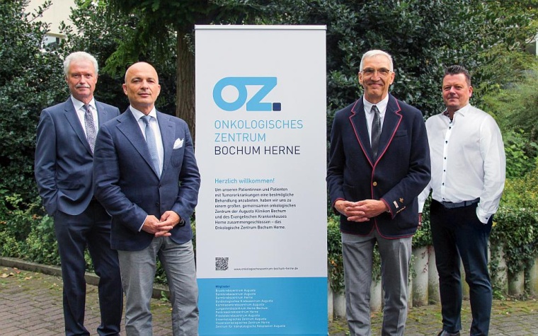 v.l.n.r.: Heinz-Werner Bitter, Geschäftsführer Ev. Krankenhausgemeinschaft...