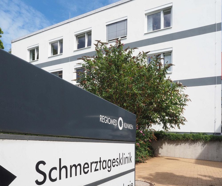 Seit zehn Jahren gibt es am Klinikum in Coburg die Schmerztagesklinik. Das...