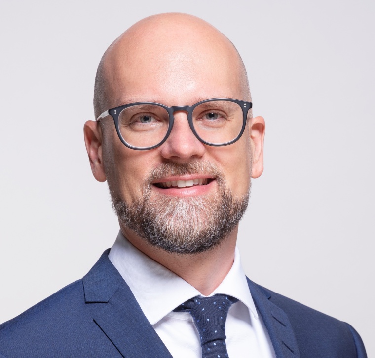 Professor Dr. Daniel Dürschmied