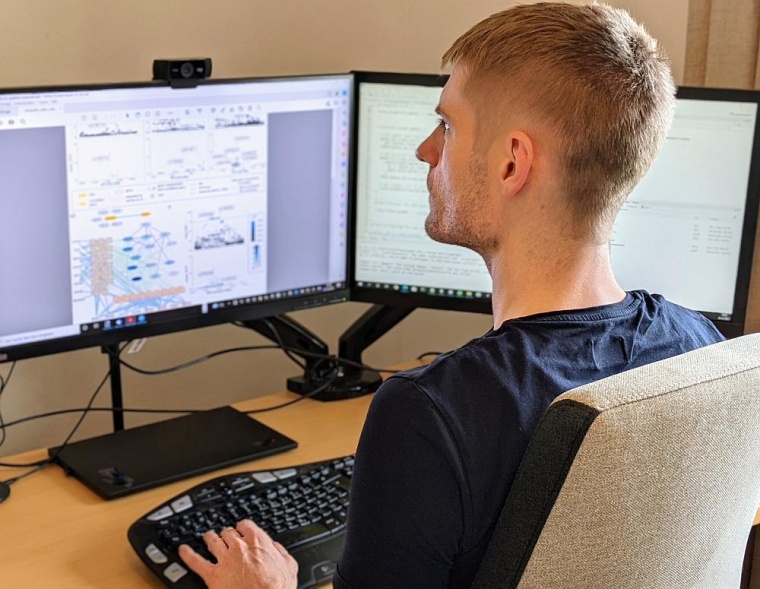 Helmholtz Munich-Wissenschaftler arbeitet an den Studienergebnissen. Foto:...