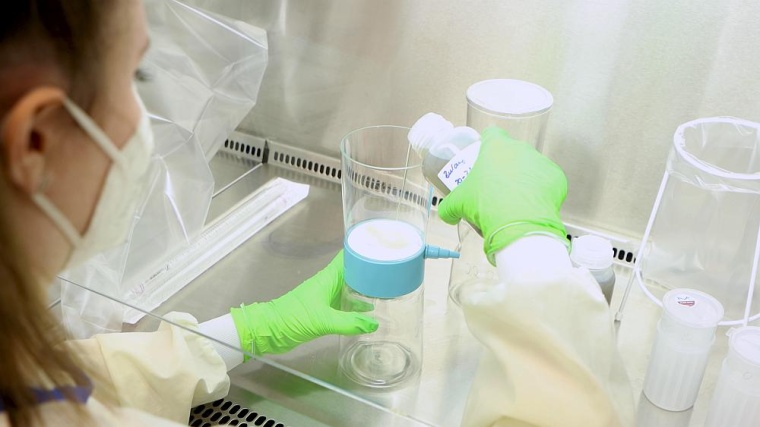 Die neue Omikron-Untervariante BA.2 ist in Berlin angekommen. Das zeigen...