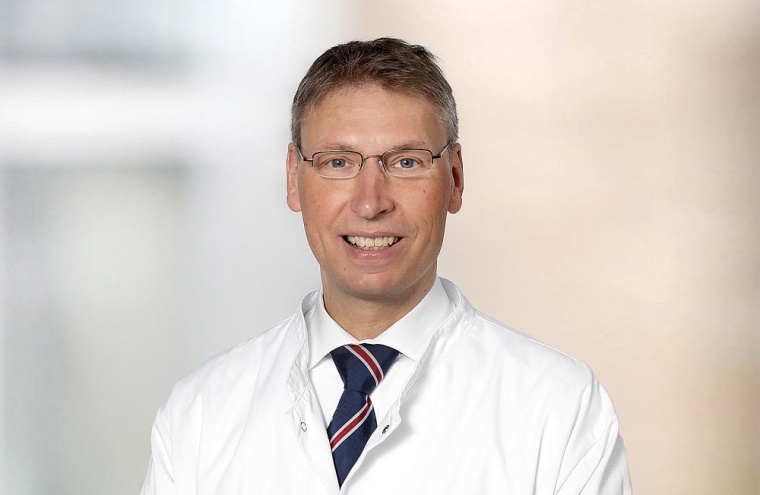 Priv.-Doz. Dr. med. Jörg Linneweber ist neuer Chefarzt der Klinik für...