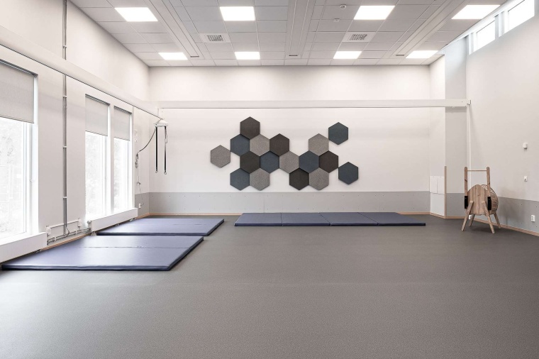 Dank seiner Verlegung ohne Klebstoff ist der Altro Cantata wirtschaftlich,...