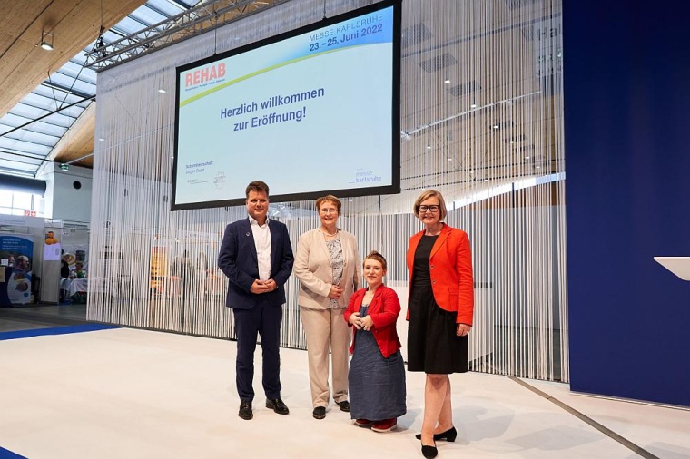 Politische Prominenz bei der Eröffnung der REHAB Karlsruhe (v.l.n.r): Jürgen...