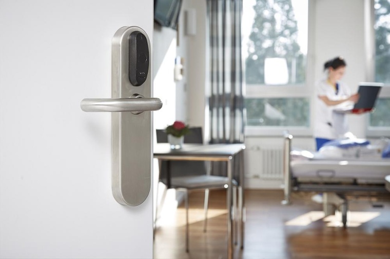Mit den Zutrittslösungen von Salto können Einrichtungen des Gesundheitswesens...