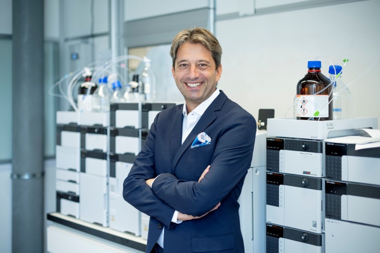 Gisbert Schneider ist Professor für Computer-Assisted Drug Design am Institut...