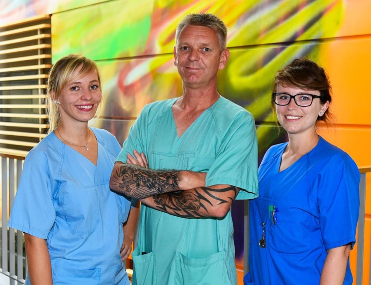 Bergmannsheilerinnen und Bergmannsheiler zeigen bei den Pflegeaktionstagen im...