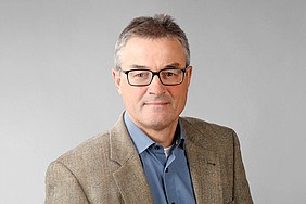 Prof.  Dr. rer. nat. Lothar Schad, Träger der Glocker-Medaille 2022

Foto: UMM