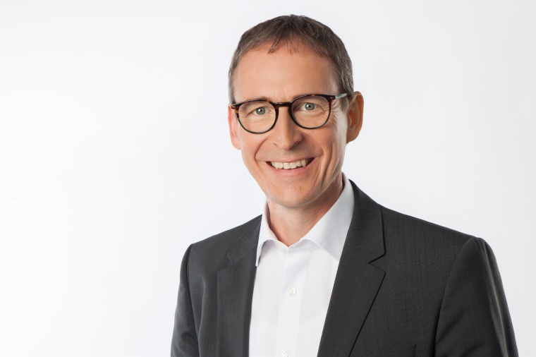 Dr. Uwe Heckert ist promovierter Wirtschaftsinformatiker und seit dem 1. Juni...