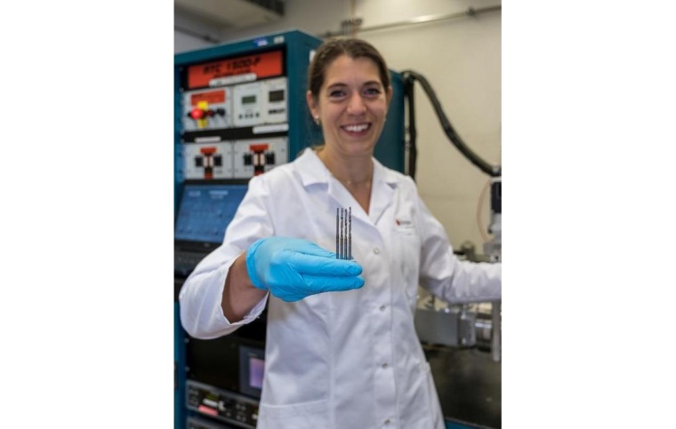 Kerstin Thorwarth entwickelte den Spezialbohrer mit leitfähigen und...