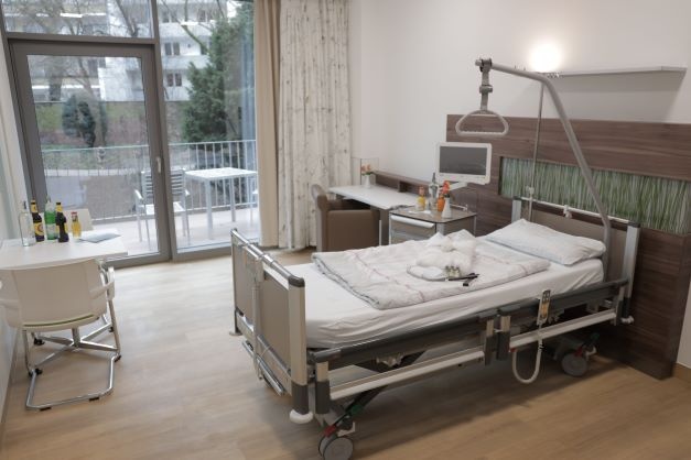Ein Einzelzimmer der neuen Station im Erdgeschoss des Marien Hospital...
