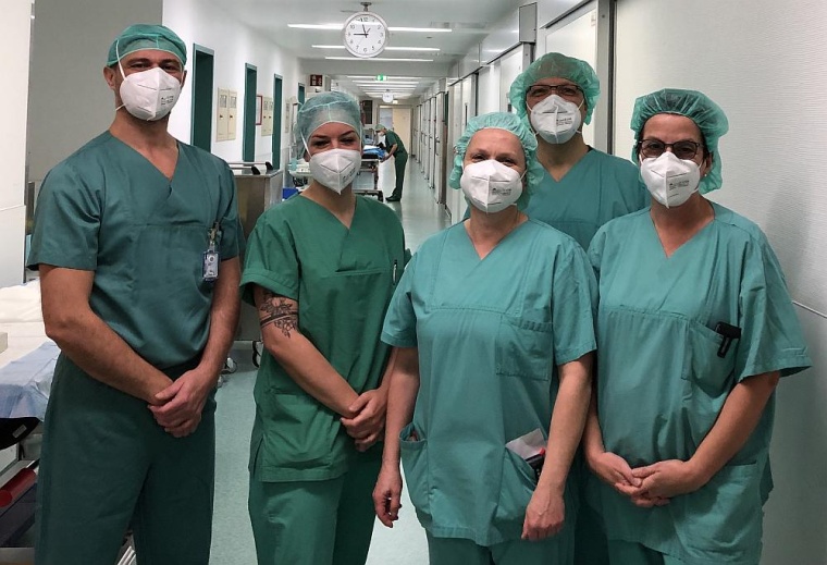 Eine interdisziplinäre Arbeitsgruppe beschäftigt sich am Krankenhaus...