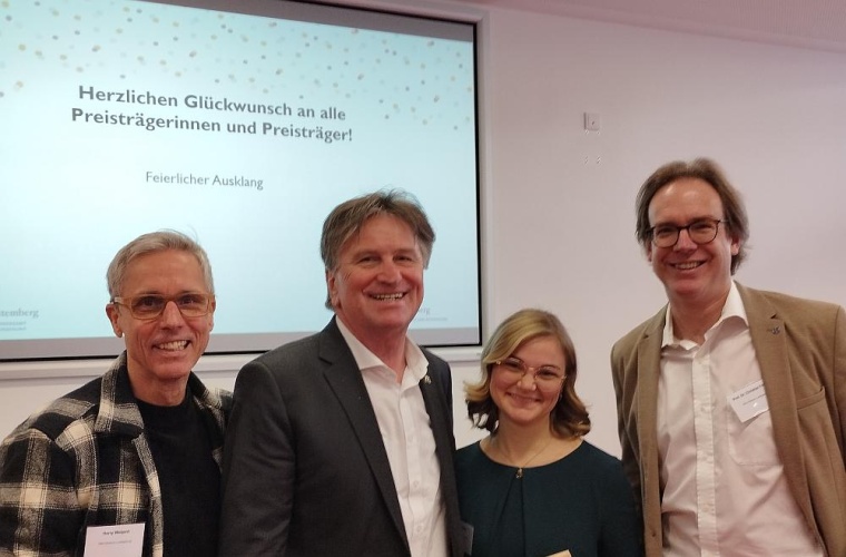 (v.l.) Harry Wolpert, Minister Manne Lucha MdL, Lucie Weber, Logpädin, und...