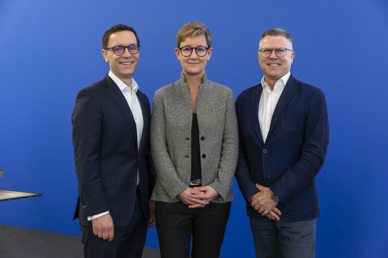 (v.l.n.r.): Christian Paetzke, Geschäftsführer Roche Diagnostics Deutschland...