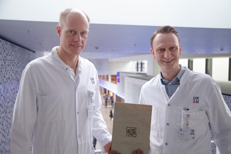 PD Dr. Christian Frerker (li.), stellvertretender Direktor der Medizinischen...