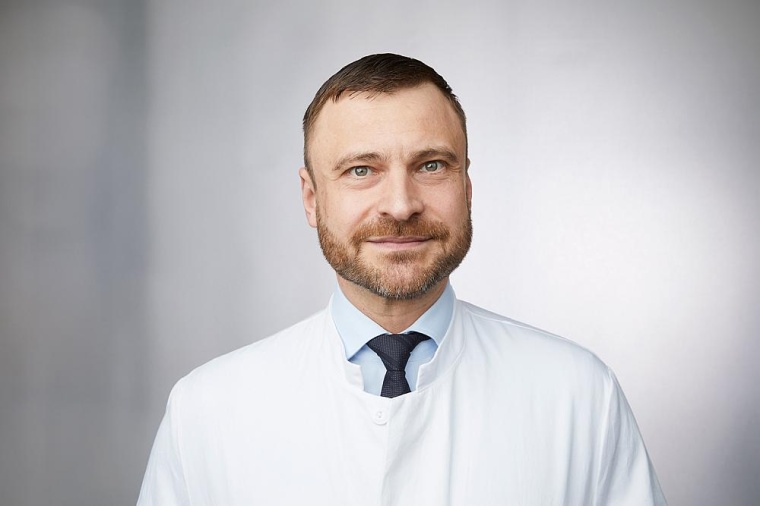 Dr. med. Matthias Hesse wird neuer Chefarzt der Klinik für Unfallchirurgie und...
