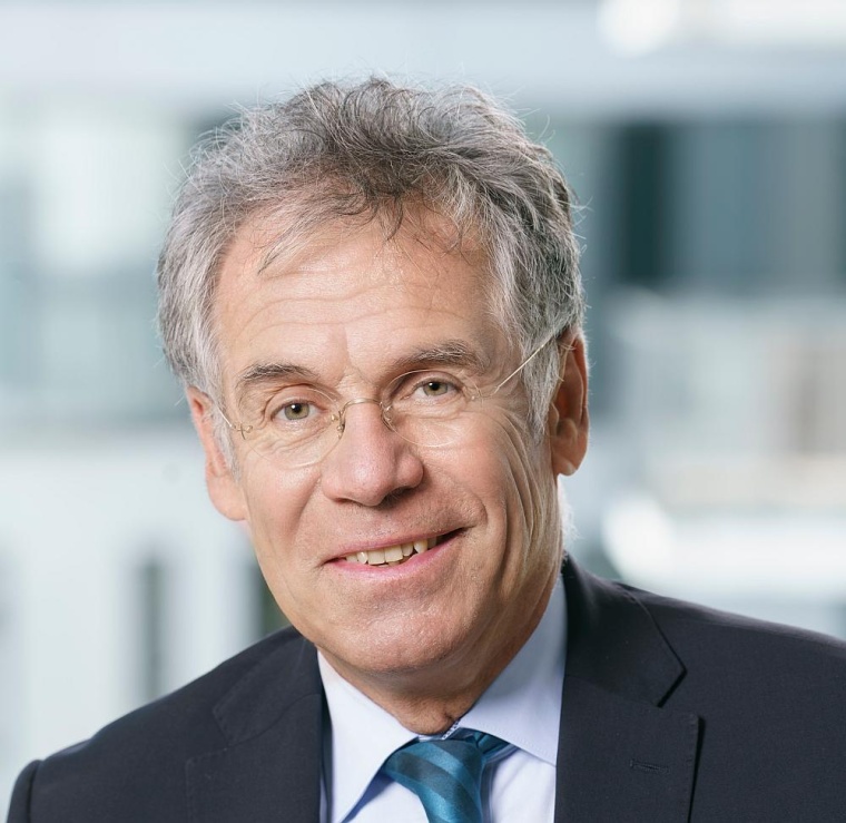 „Allerdings gibt es auch geopolitische und finanztechnische Faktoren, die...