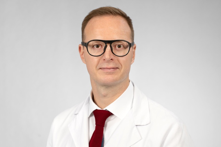 Prof. Dr. Dr. Robert Finger, neuer Direktor der Augenklinik der...