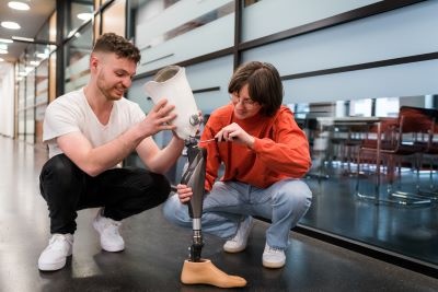 Im Studiengang Orthobionik liegt der Fokus auf der berufspraktischen Lehre in...