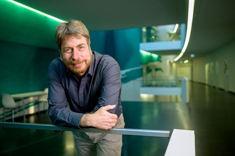 Prof. Frank Bradke. Foto: DZNE / Frommann