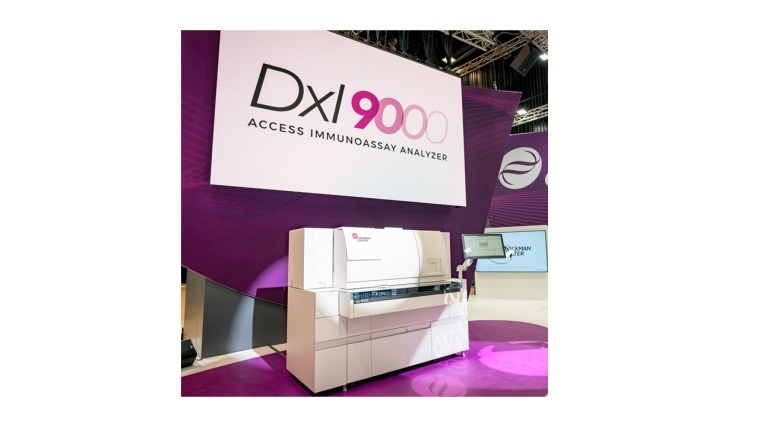 Launch Präsentation des Hochdurchsatz-Immunoassay-Analysensystem DxI 9000...