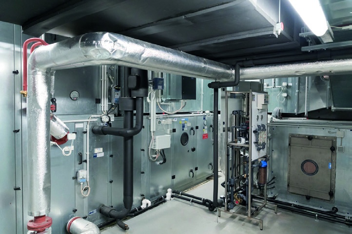 Das adiabate Hybrid-Luftbefeuchtersystem bietet einen Betriebskostenvorteil und...