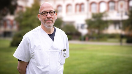 Dr. Dr. Sebastian Stenkamp ist seit dem 01. Oktober 2023 neuer Chefarzt des...