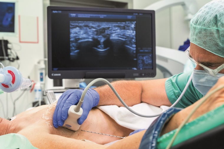 Sonographische Untersuchung Foto: Canon Medical