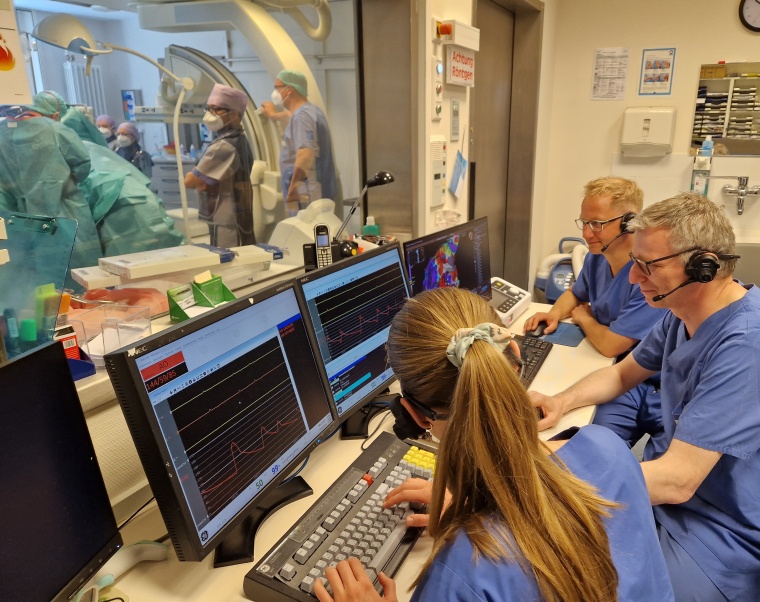 Das kardiologische Team (v.l.): Dr. Katsiaryna Yermak, Ärztin in...