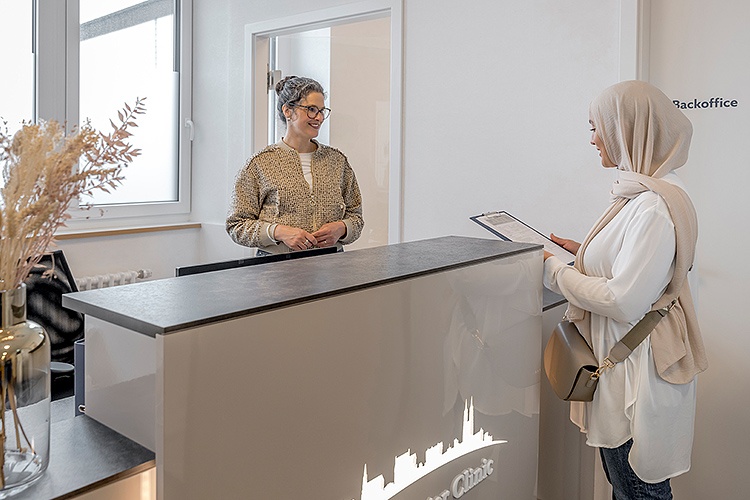 Hochmodernes ambulantes OP-Zentrum der Medical Center Clinic Marburg Foto:...