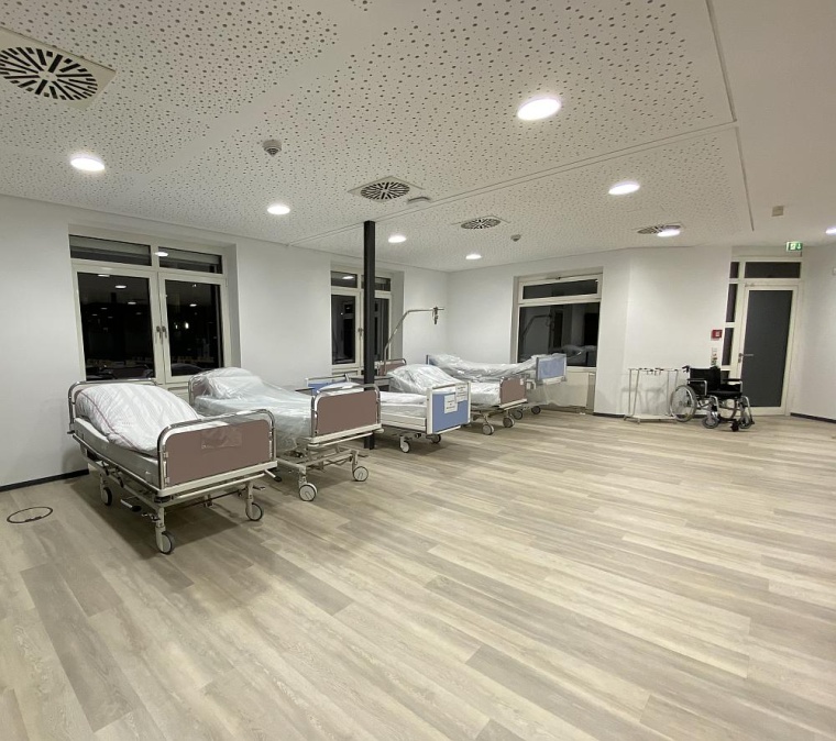 In den Demoräumen können die Auszubildenden praktische Fertigkeiten in der...