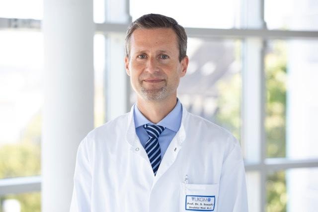 Prof. Dr. Samuel Sossalla, Direktor der medizinischen Klinik I (Kardiologie und...