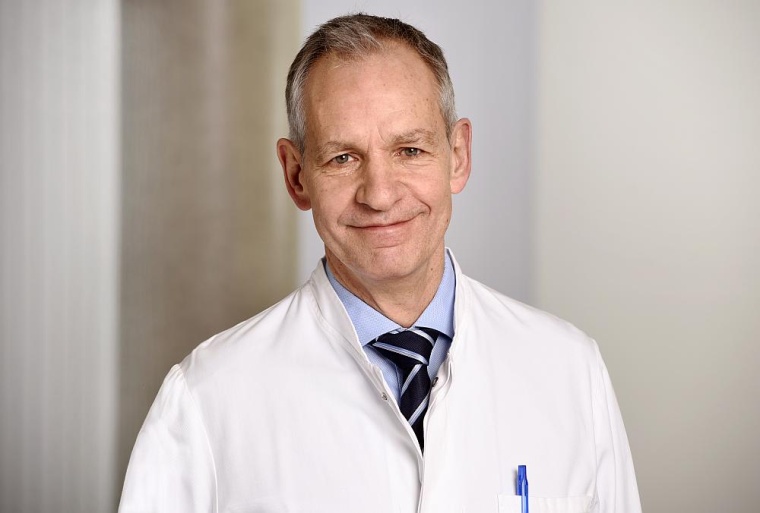 Prof. Dr. med. Mark Dominik Alscher, Medizinischer Geschäftsführer des Robert...