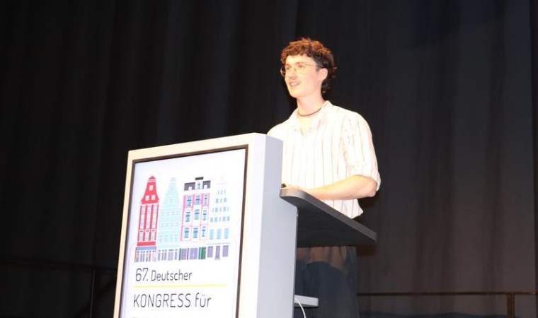 Benedikt Pötzl präsentierte beim Deutschen Kongress für Endokrinologie die...