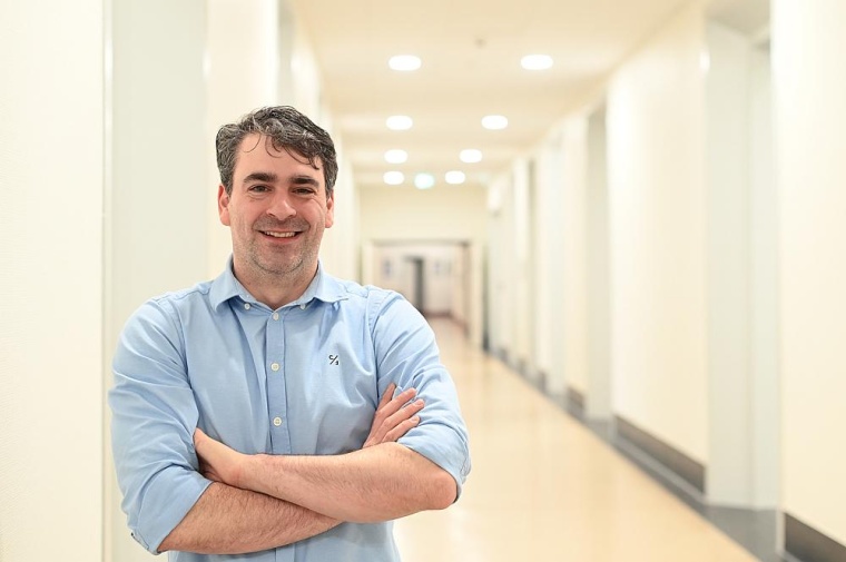 Prof. Dr. Johannes Michael Bergmann wurde zum Sommersemester an den Fachbereich...