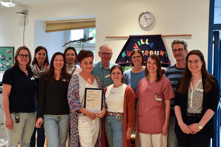 Das Foto zeigt (v.l.n.r.) Psychodiabetologin Dr. Maria Land, Diabetesberaterin...