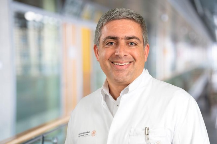 Prof. Denis Schewe leitet seit Mai 2024 den Bereich Pädiatrische Onkologie und...