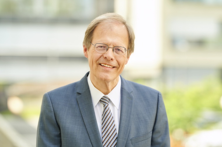 Prof. Dr. med. Dr. h.c. mult. Wolfgang Holzgreve. Foto: Universitätsklinikum...