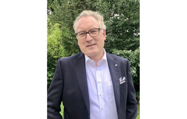 Dr. med. Frank Schoeneich, neuer psychosomatischer Chefarzt in der Dr. Becker...