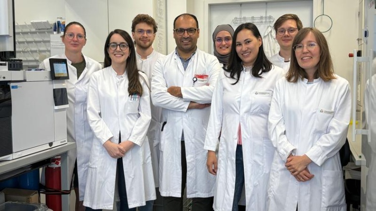 (v.l.n.r.): Gabriele Allies, Dr. Luiza M. Nascentes Melo, Jonathan...