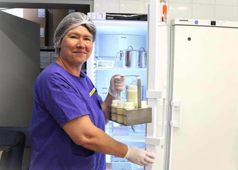 Muttermilch-Management im Ernährungszentrum für Säuglinge in der Würzburger...