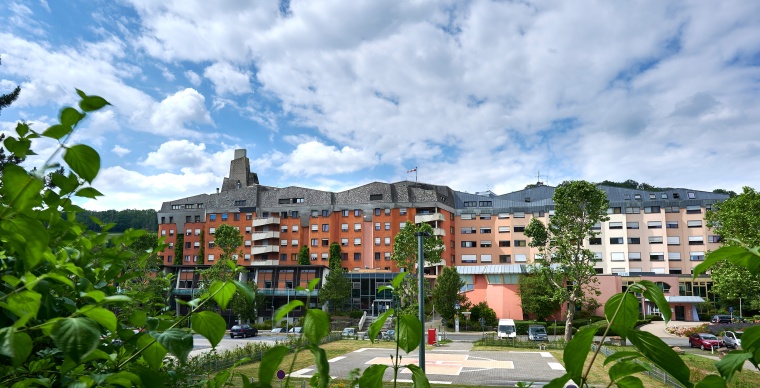Außenaufnahme des Gemeinschaftskrankenhauses Herdecke. Seit seiner Gründung...