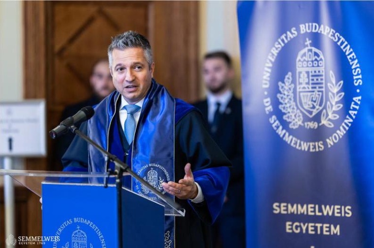 Prof. Dr. Dr. h.c. Tienush Rassaf bei der Verleihung der Ehrendoktorwürde,...