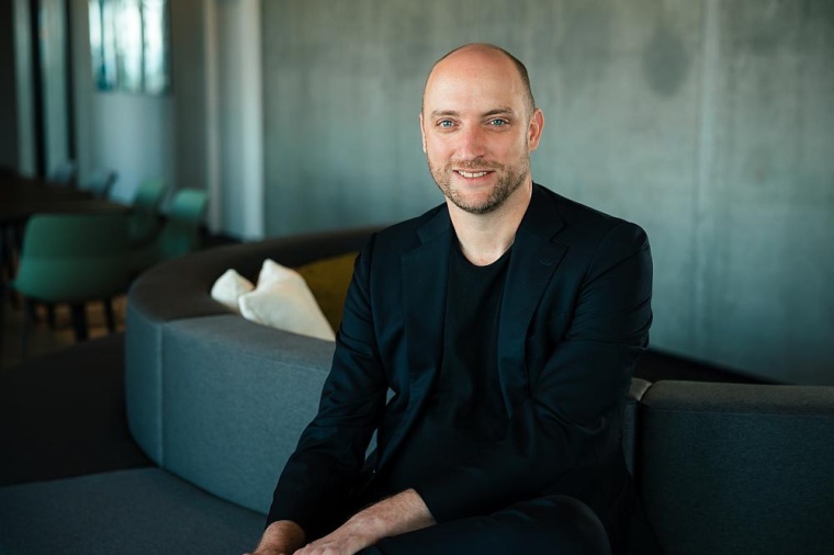 Stefan Wawrzinek ist COO und Mitgründer von Osapiens. Mit mehr als 15 Jahren...