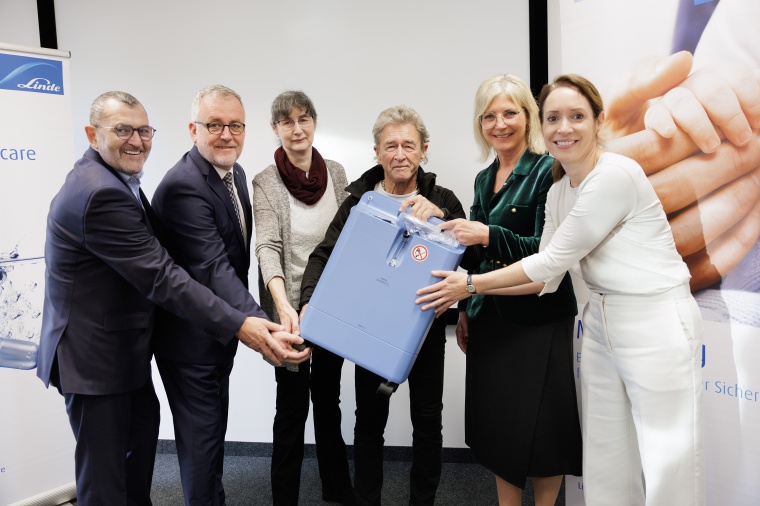 v.l.: Michael Schmidt, Fundatia M&V Schmidt Stiftung, Dr. Bernd Fabritius,...