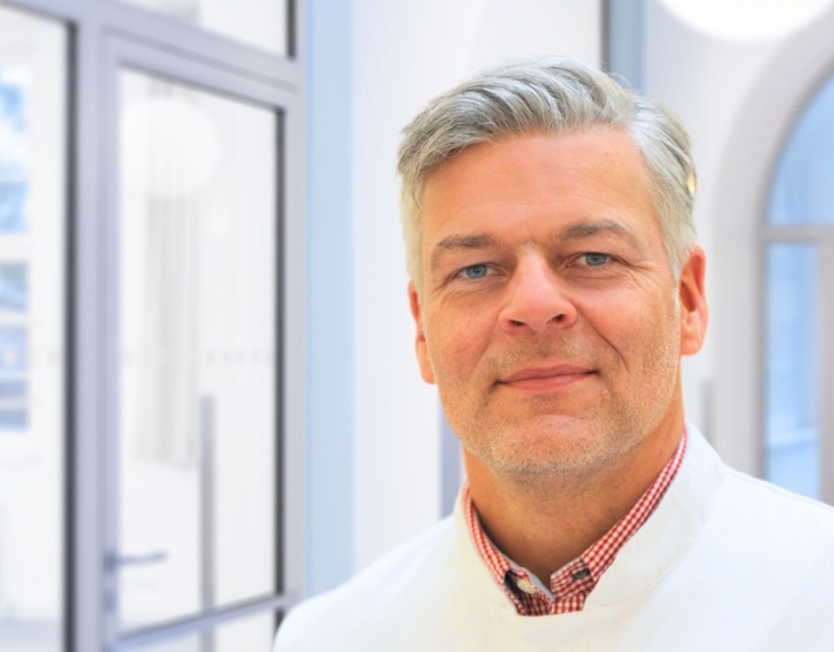 Dr. Uwe Pelzer Foto: Sana Kliniken Berlin-Brandenburg