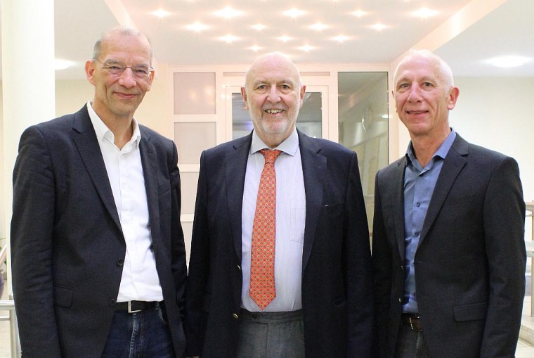 Dr. Bastian Bergerhoff, Prof. Bernd Weber, Prof. Dr. h.c. Peter Coy (von li....